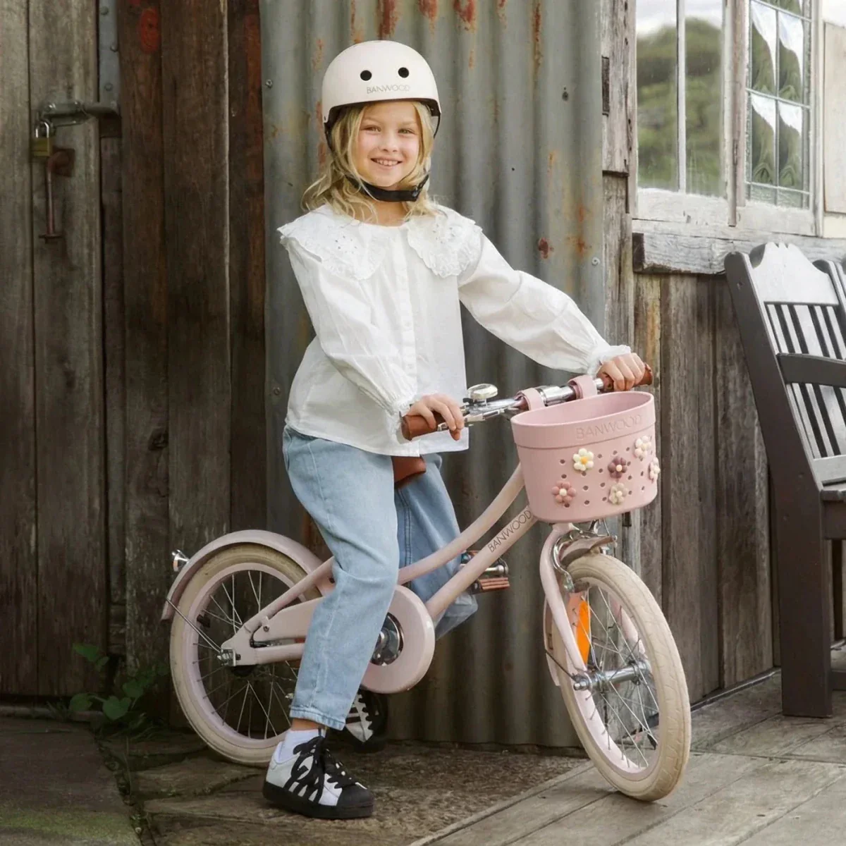 Banwood Kinderstep- en Fietsmandje Pin & Ride Faded Pink - Image 6