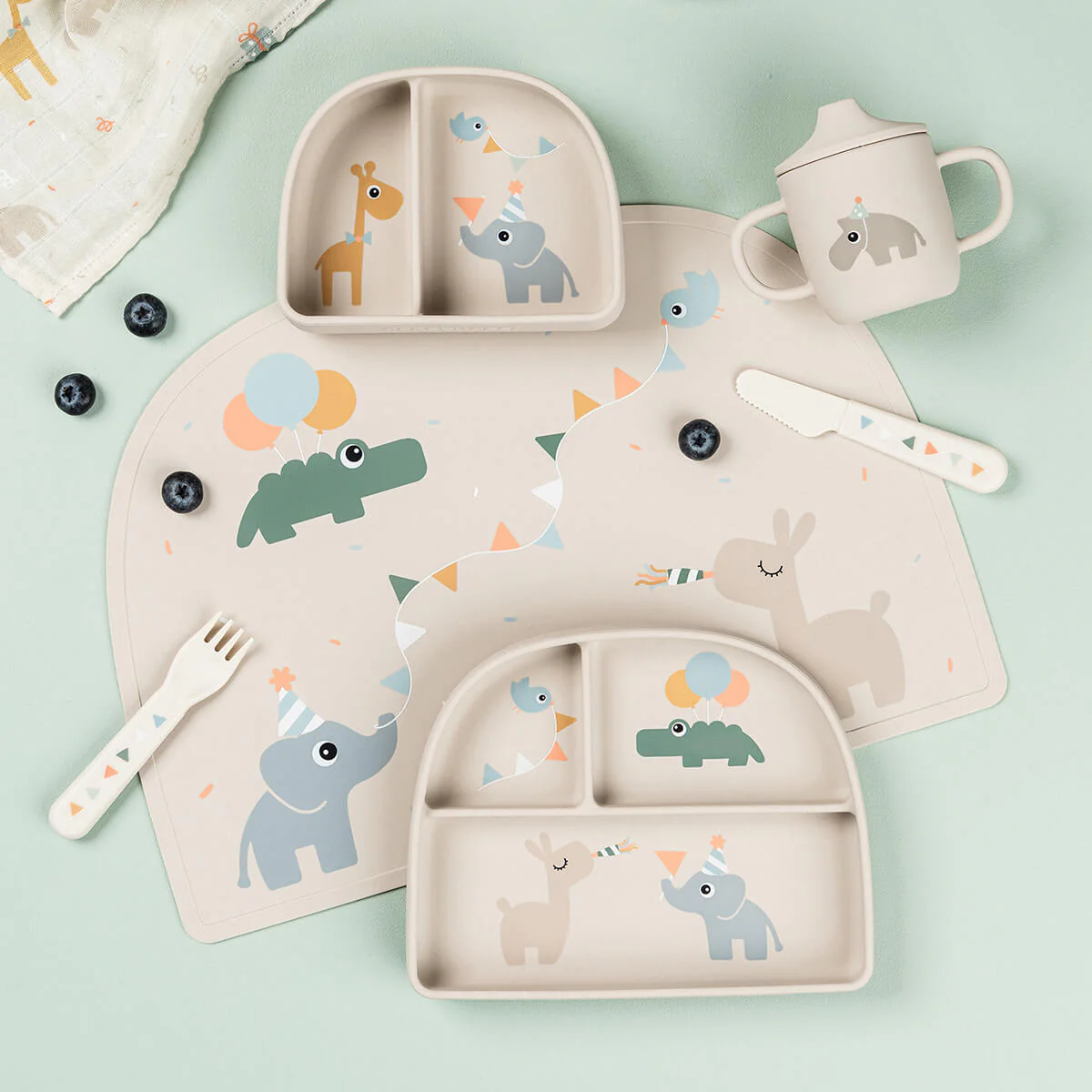 Done by Deer Babybord Stick & Stay Vakjes Celebration Sand - Image 3