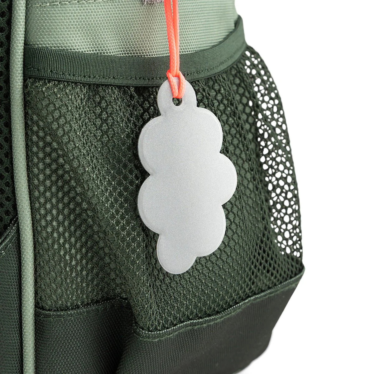 Done By Deer Rugtas Tiny Trails Green 13L - Image 4