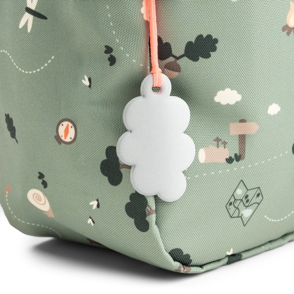 Done By Deer Rugtas Tiny Trails Green 7,5 liter - Image 3