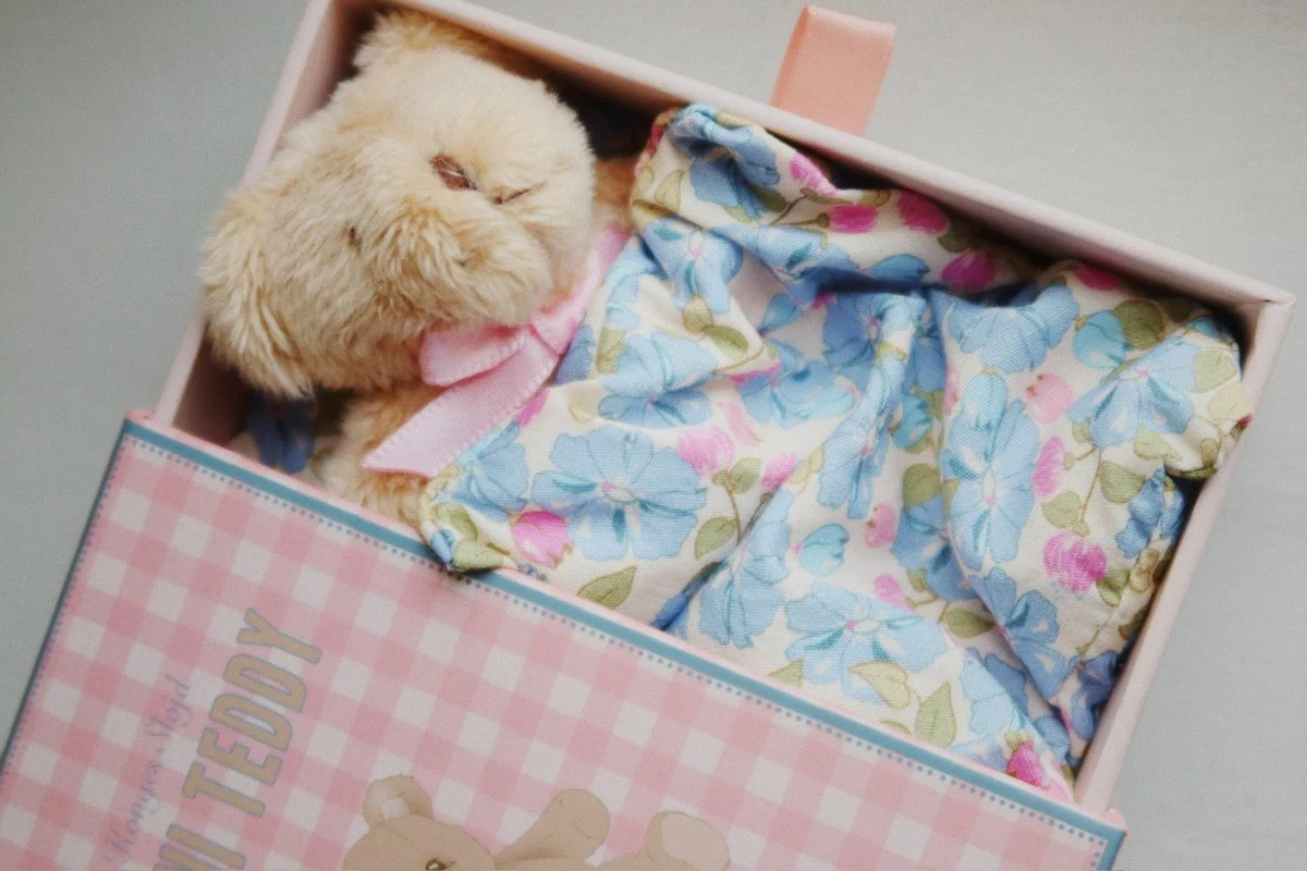 Konges Sløjd Knuffel Tiny Bear Elise Beige - Image 2