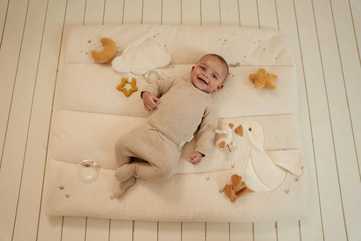 Little Dutch Baby Vestje Overslag Soft Beige Melee - Image 23