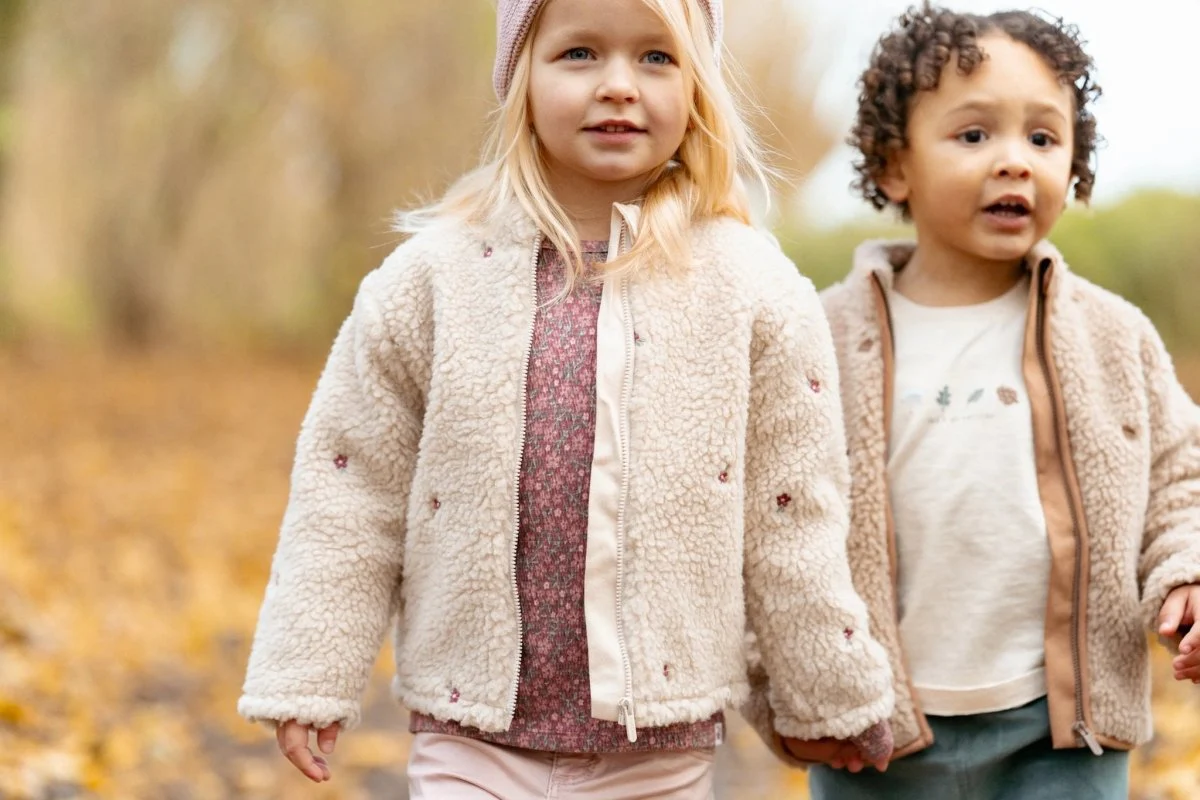 Little Dutch Baby Vestje Teddy Taupe - Image 15