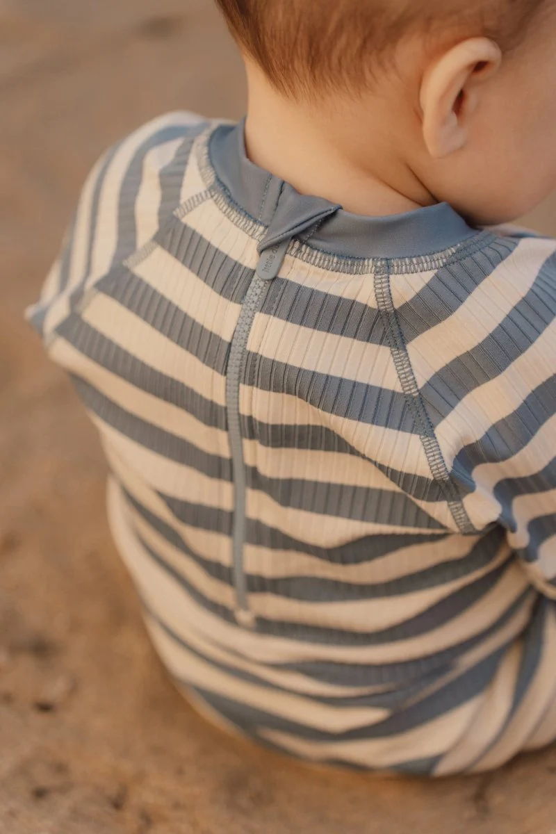 Little Dutch Zwempak Kind Korte Mouwen Ocean Blue Stripes - Image 4