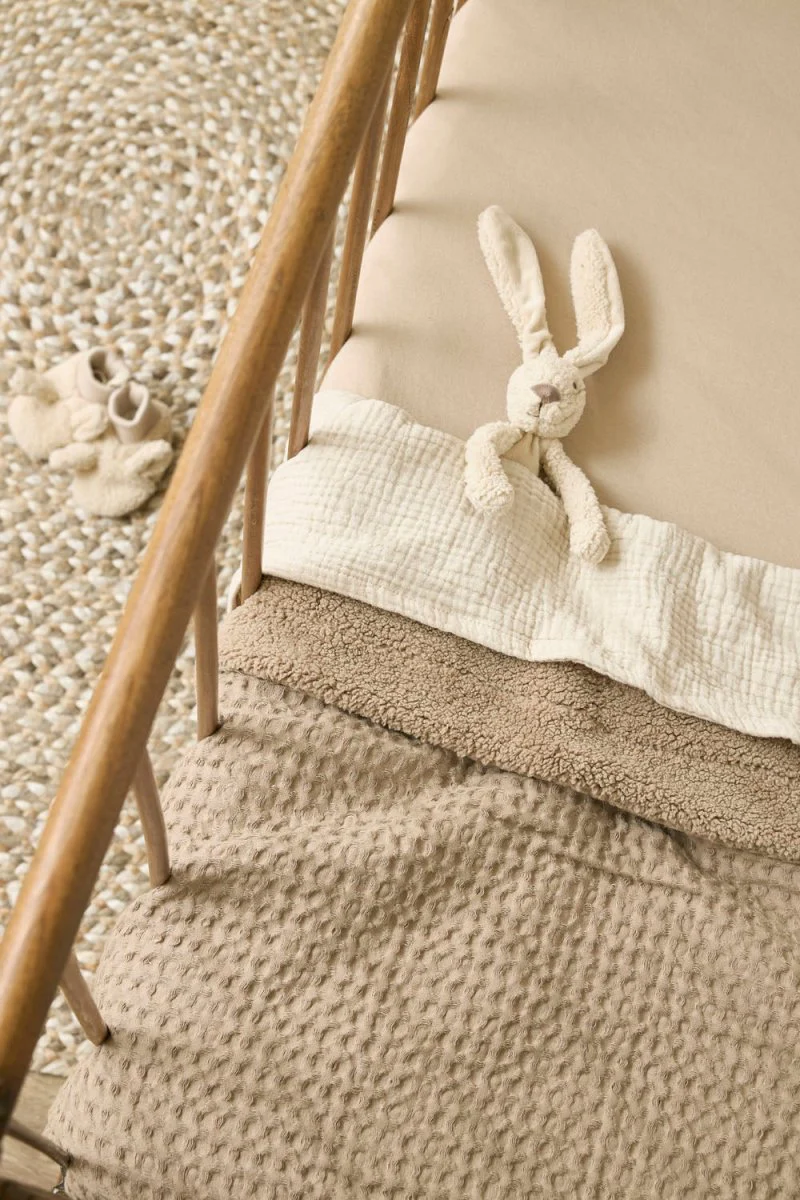 Meyco Ledikantdeken Wafel Teddy Taupe 100X150cm - Image 4