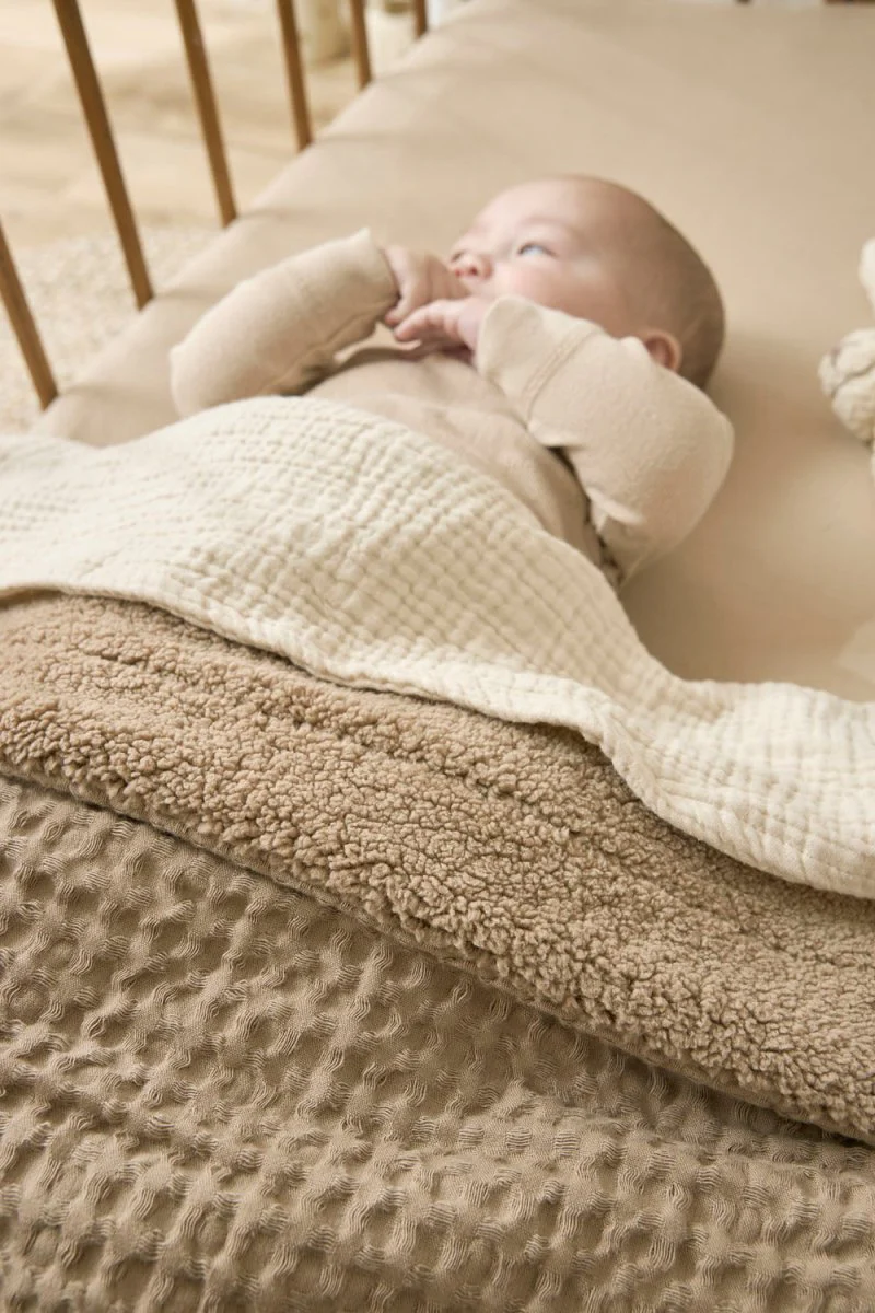 Meyco Ledikantdeken Wafel Teddy Taupe 100X150cm - Image 6