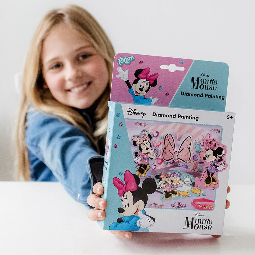 Minnie Mouse Diamond Painting - Image 7