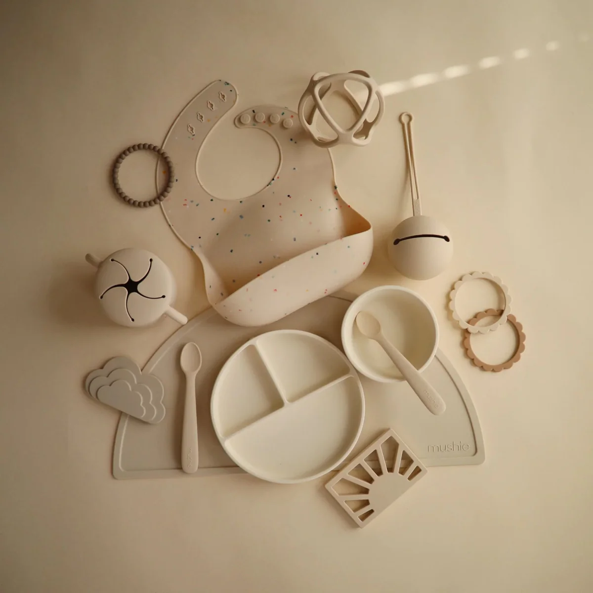 Mushie Babybord Siliconen Ivory - Image 5
