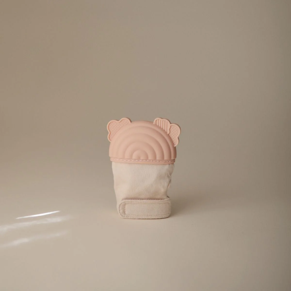 Mushie Bijthandschoen Regenboog Roze - Image 4