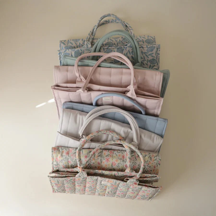 Mushie Draagbare Luier Organizer Pastel Blooms - Image 4