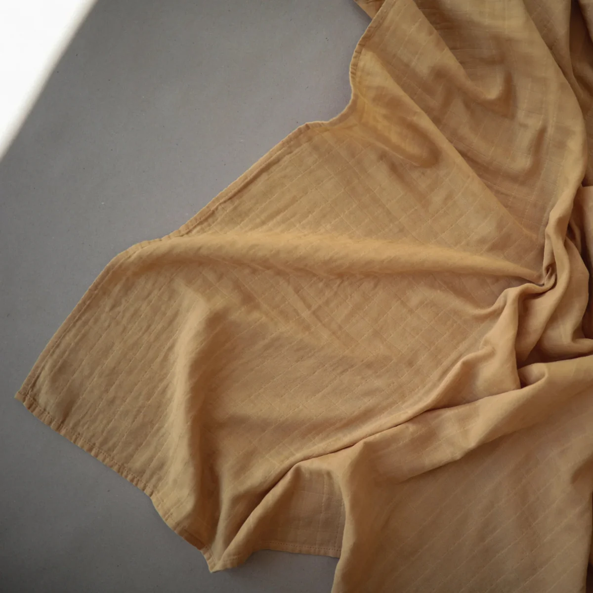 Mushie Hydrofiele Doek Fall Yellow XL - Image 2