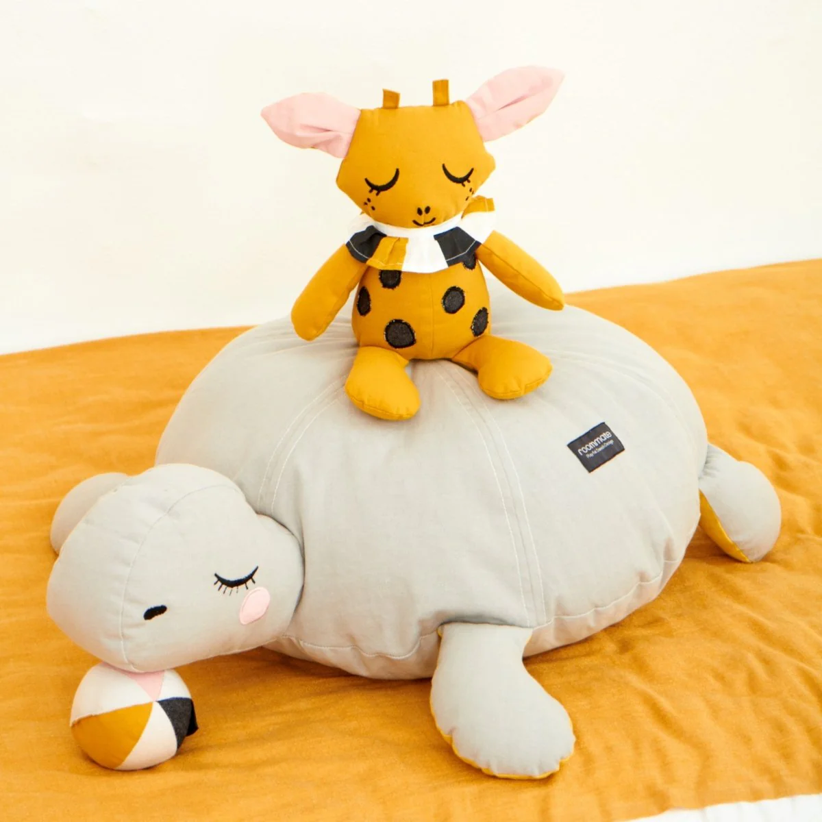 Roommate Knuffel Giraffe Goldie - Image 3