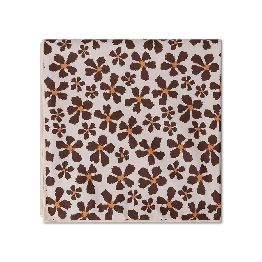 Swim Essentials Microvezel Strandlaken – Wild Flower (180 × 180 cm) - Image 3
